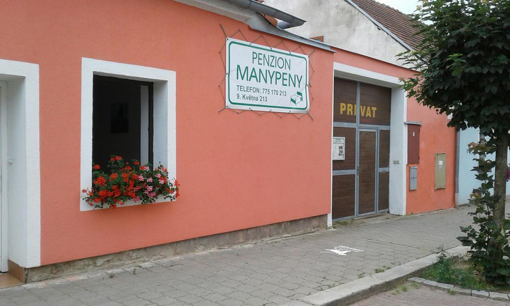 Penzion Many Peny Jindrichuv Hradec Exterior photo